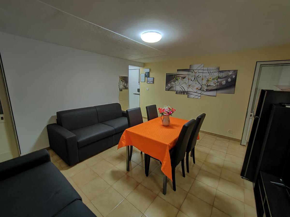 Piazza Verga Home Катанія Екстер'єр фото