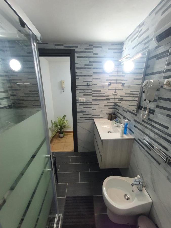 Piazza Verga Home Катанія Екстер'єр фото