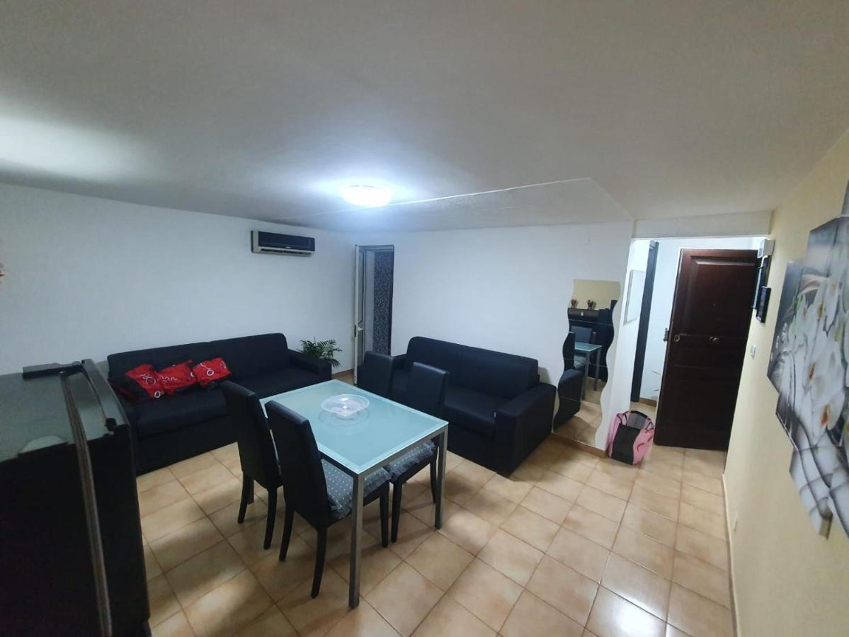 Piazza Verga Home Катанія Екстер'єр фото